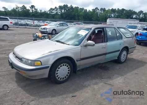 1993 Honda Accord Lx z USA, uszkodzony, nr VIN 1HGCB9851PA001661